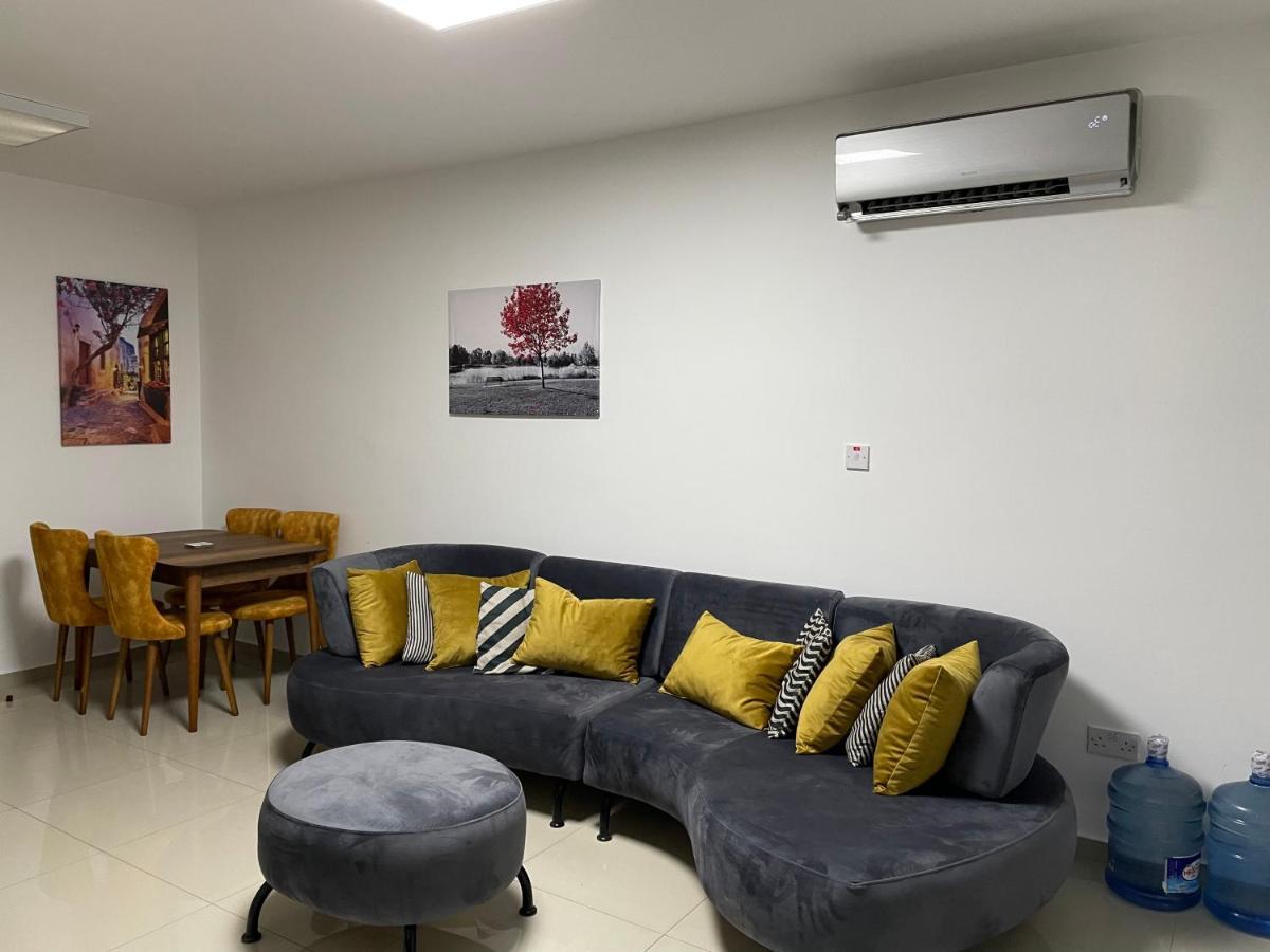 Girne Merkez Cozy 2+1 Daire wifi +netflix Daire Dış mekan fotoğraf